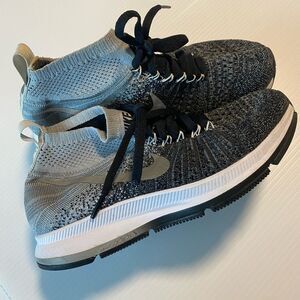 Nike Zoom pegasus All Out Flyknit pull on running shoes sneakers black gray 4.5Y